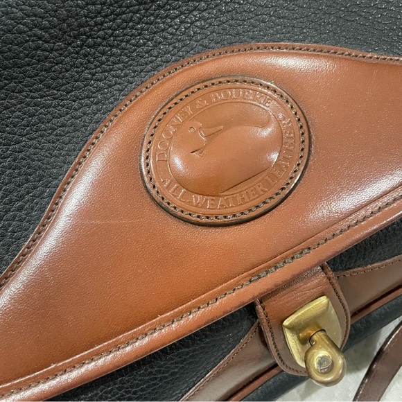 Vintage Dooney & Bourke AWL Carrier Shoulder Bag in Black with Burnt Cedar trim - Picture 7 of 14